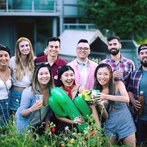 Meet your Posher, April